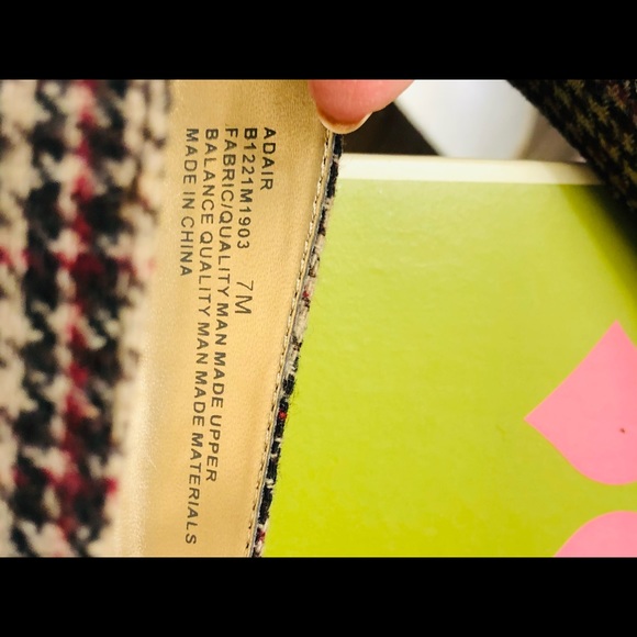 NIB Naturalizer, Flats, Size 7 - Picture 7 of 7